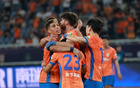 中超：久逢甘霖，贏拼雙響，泰山勝武漢三鎮(zhèn)3:1。